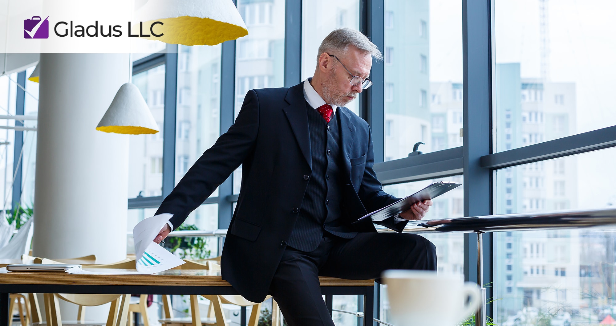 Navigating the C-Suite: The Roadmap to Becoming a Distinguished CXO in 2024